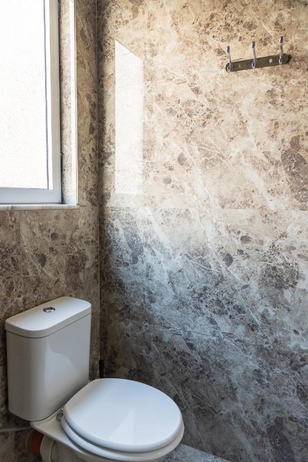 The Tropical House Tirana Apartment Luaran gambar